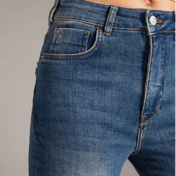 Anthropologie Pilcro 33 Tall NWT The Icon Flare Jeans Medium Blue Denim 33T - Picture 8 of 9